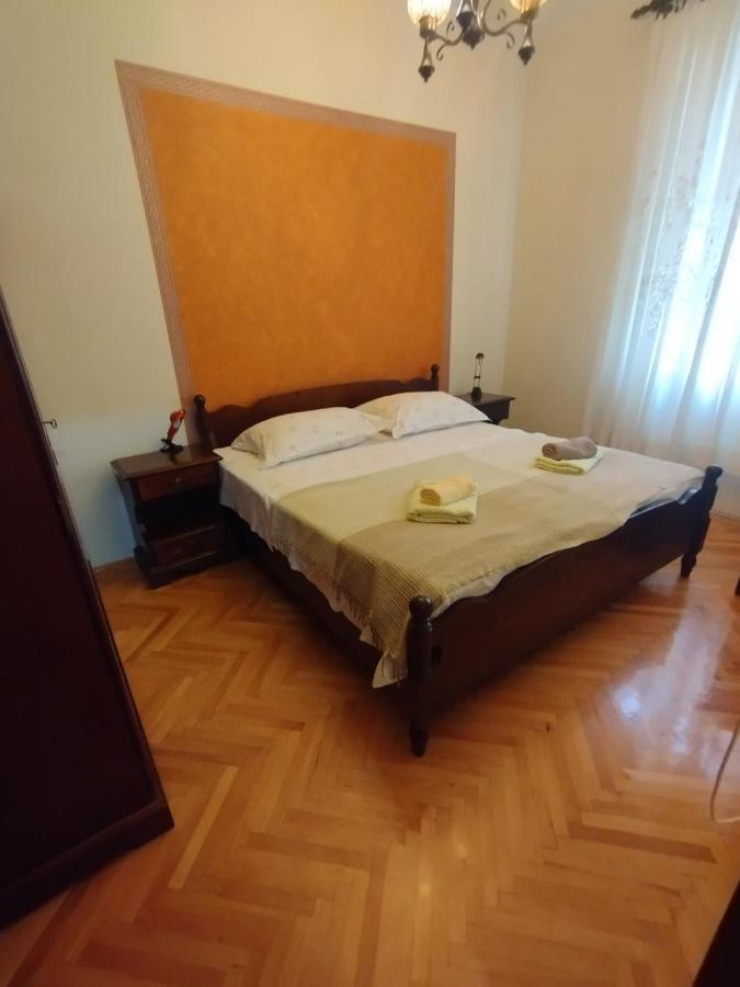 Bugenvilija Apartment Split Exteriör bild