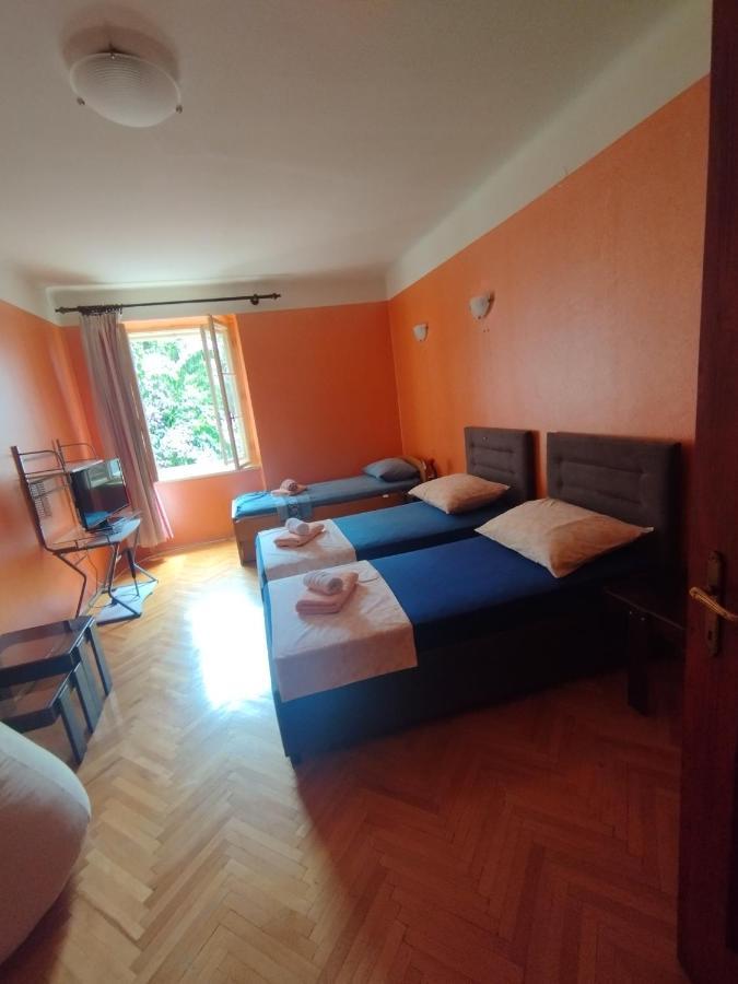 Bugenvilija Apartment Split Exteriör bild